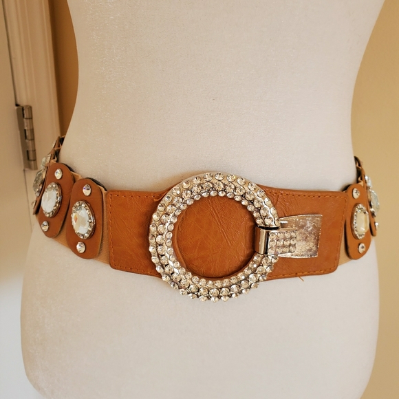 Accessories - 🐷JEWELED LEATHER BELT